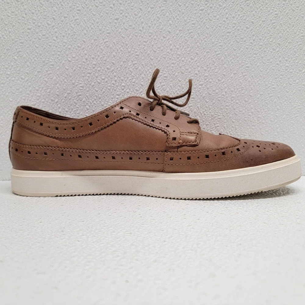 Clarks Mens Calderon Limit Sneaker Oxford Size 8.5 M Tan Leather Wingtip Shoe